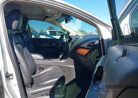 2011 Lincoln Mkx z USA, uszkodzony, nr VIN 2LMDJ8JK9BBJ16067